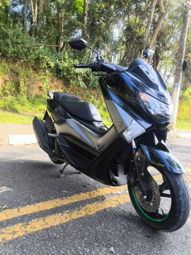 Vendo NMAX 2018 - Excelente estado.
