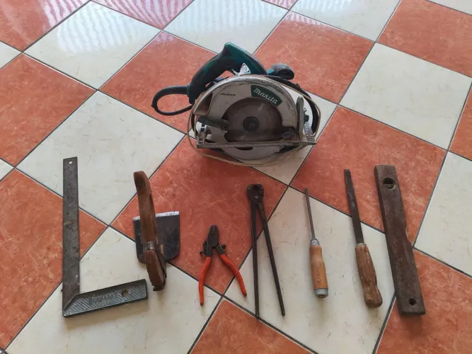 Vendo Ferramentas de Carpintaria