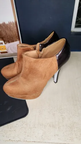 Bota da marca Vizzano 