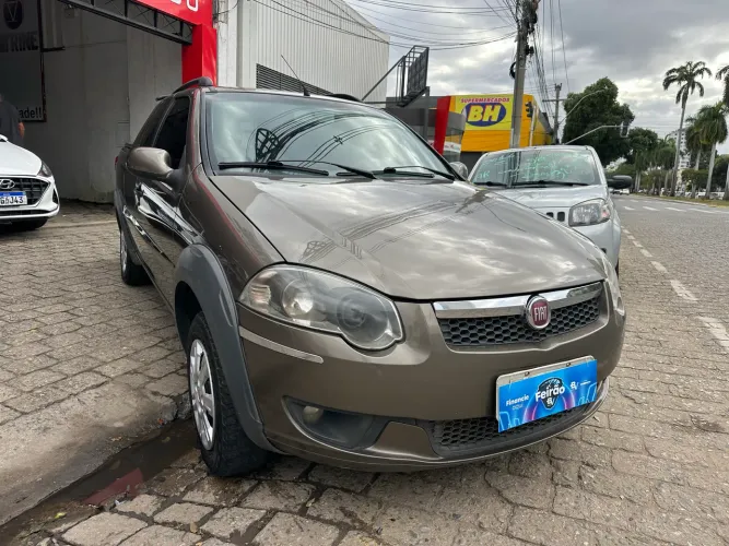 Fiat Strada Trekking 1.6 16V Flex CD 2015