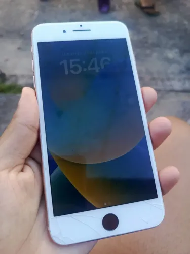 iPhone 8 Plus 64gb