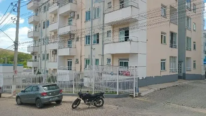 Apartamento em Três Rios, bairro: Vila Isabel, 2 quartos, sala, cozinha, banheiro.