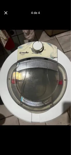 Centrifuga e tanquinho, em bom estado, pouco tempo de uso! 220w