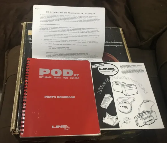 Caixa e manuais da pod xt desktop