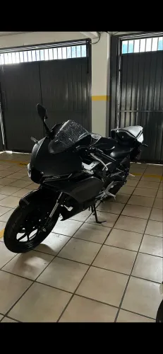 YAMAHA YZF R3 2025/26 5800KM