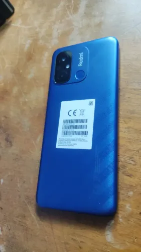 Xiaomi Redmi 12C 64GB / 3GB RAM - Azul (***tela)