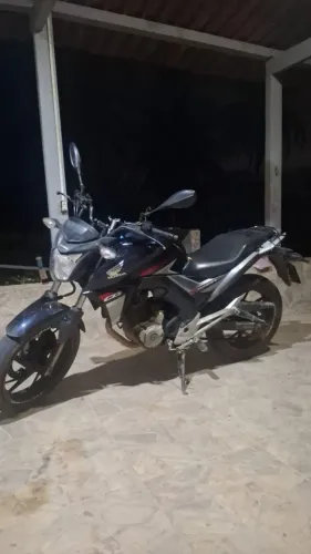 Moto a venda. 