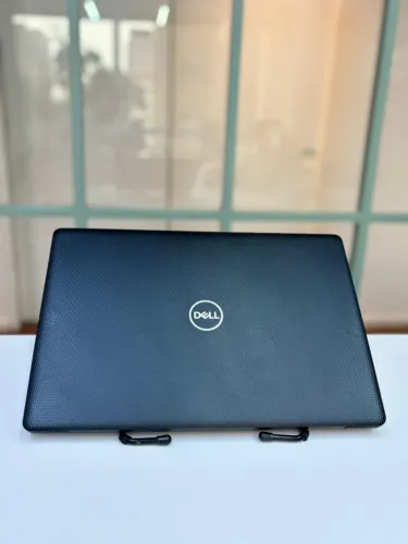Notebook Dell Inspirion 15 3583
