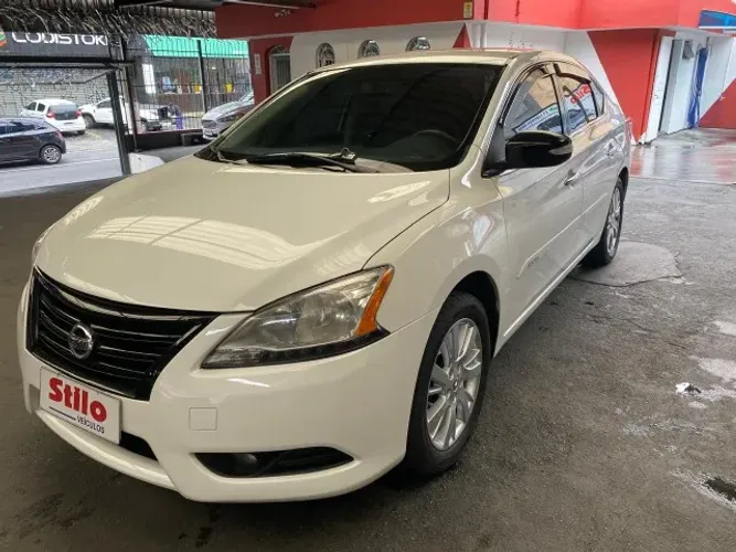 Nissan Sentra SL 2.0/ 2.0 Flex Fuel 16V Aut. 2015