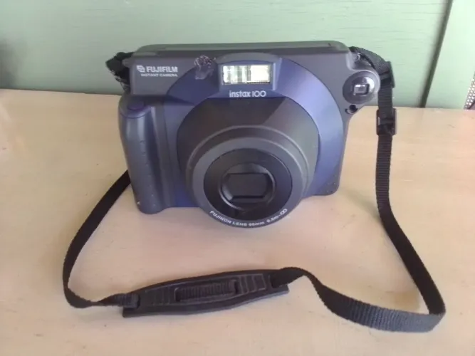 Câmera Polaroid Fujifilm