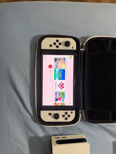 Nintendo Switch OLEDDesbloqueado