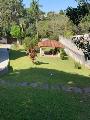 Terreno em condomínio fechado com 618 m2 em Granja Viana II - Cotia - SP