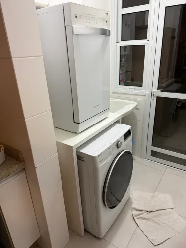 Móvel Reforçado para Máquina de Lavar USADO 