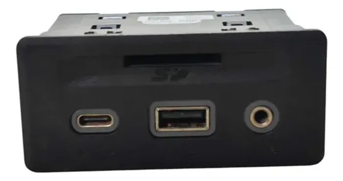 Conector Usb Aux Chevrolet Equinox 2021 A 2023 13529861 Preto