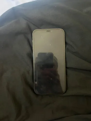 Vendo IPhone 12 Pro R$ 1200, ou aceito iPhone XR com carcaça do 17