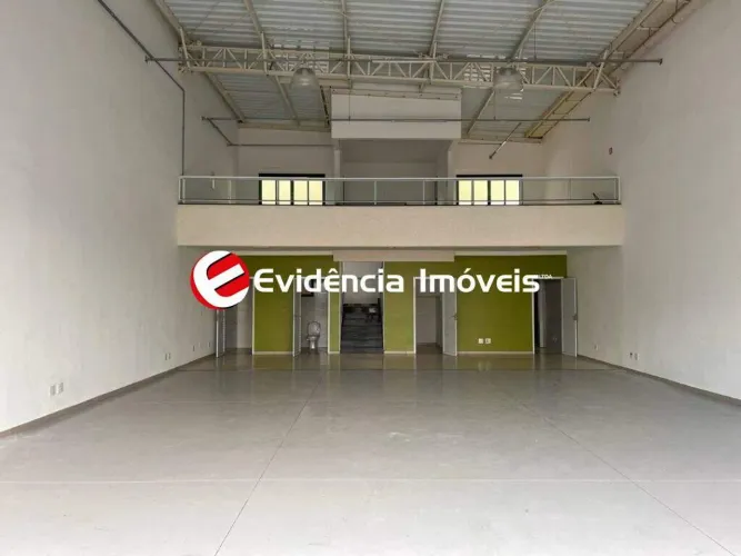 Salão para alugar, 230 m² por R$ 10.550,00/mês - Jardim do Estádio - Santo André/SP