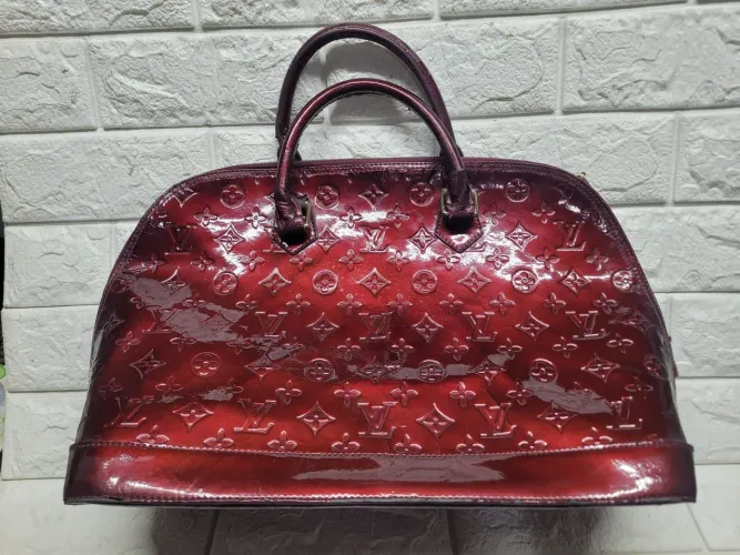 Louis Vuitton Alma GM