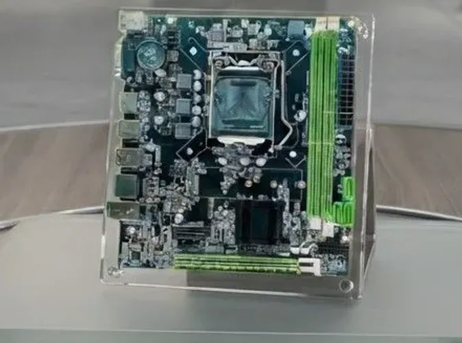 Placa mãe H81, soquete 1150 (4° geração)