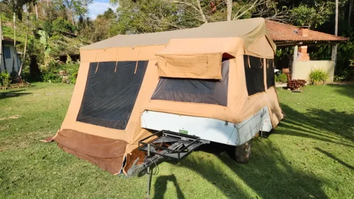 Carreta Barraca Camping Star 1993 - Reformada, Pronta para Acampar