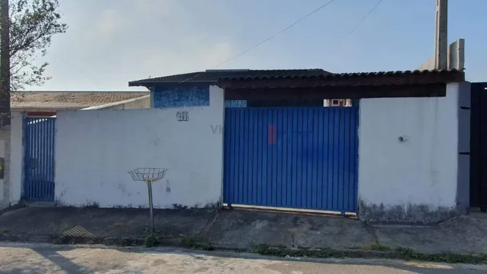 CASA À VENDA NO BARREIRO TAUBATÉ/SP