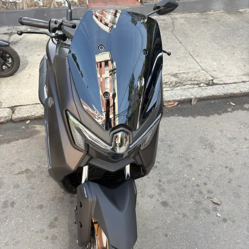 Nmax 2025 2.400 km único dono