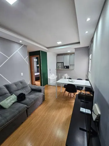 Apartamento no La Vitta com 2 quartos à venda, 45 m² por R$ 240.000 - Colinas - Londrina/P