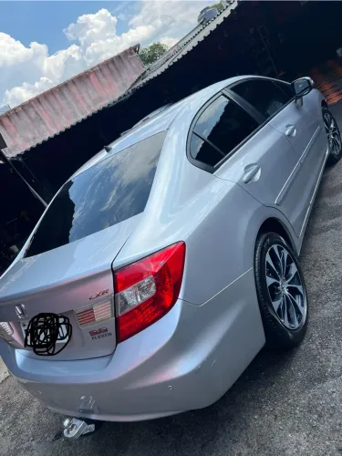 Honda Civic Sedan LXR 2.0 Flexone 16V Aut. 4P 2016