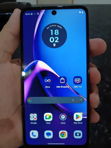 Moto g84
