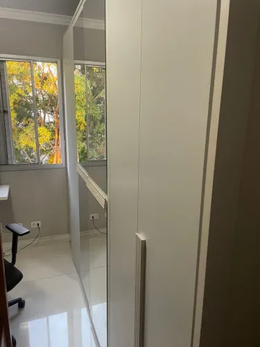Guarda roupa usado 6 portas