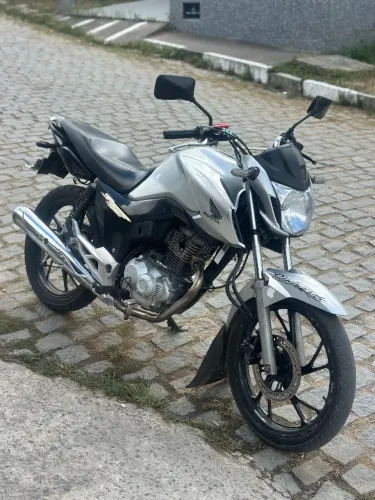Tanque da fan , completo com aba e asas 
