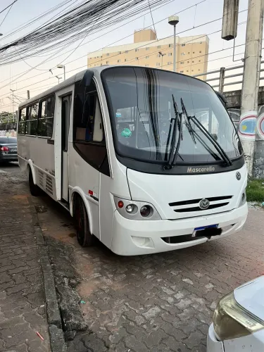 Micro ônibus.