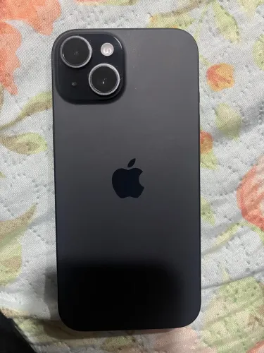 Vendo iPhone 15 256GB