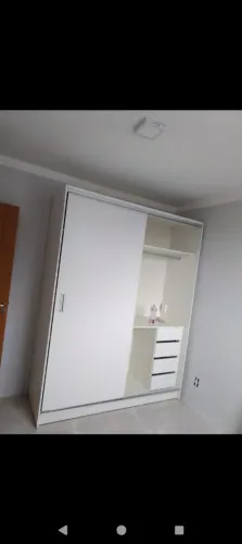 Trabalhamos com montagem e desmontagem de móveis.