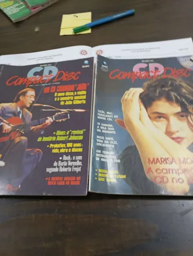Duas revistas cd compacto, da época muito legal