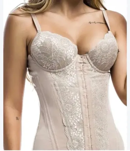 Corselet Yoga com Barbatanas, Bojo e Rendas (Modelo 3076 A SS), uma cinta modeladora premi