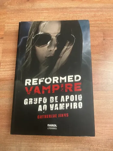 REFORMED VAMPIRE GAUFO BE APOIO AO VAMPIRO- CATHERINE JINKS