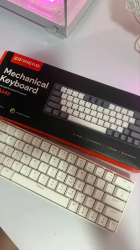 Teclado Mecânico Zifriend KA646 60%