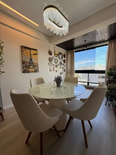 Apartamento todo Reformado e Projetado - 95m² de área- Intermares