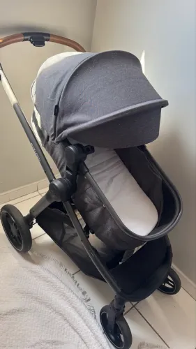 Conjunto carrinho+bebe conforto Maxi Cosi
