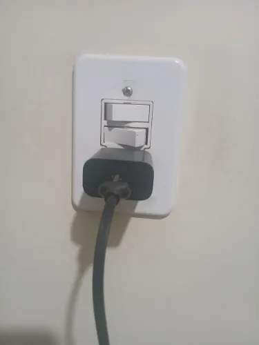 Vendo assadeira de frango 4 espetos