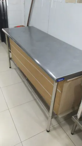 Balcão profissional inox.