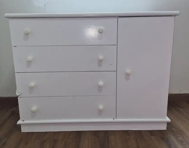 Cômoda 4 Gavetas 1 Sapateiro