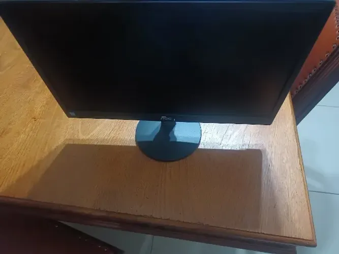 monitor aoc 19 polegadas
