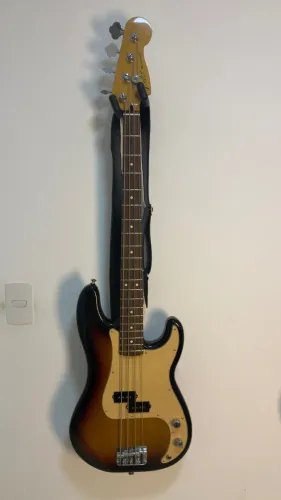 Contrabaixo Fender Precision Standart 2012