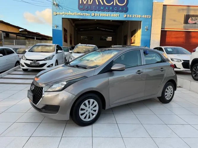 Hyundai HB20 Unique 1.0 Flex 12V Mec. 2019