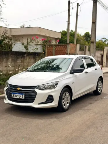 Chevrolet Onix Hatch 1.0 12V TB Flex Aut. 4P 2020