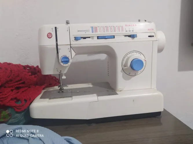 Máquina de costura Singer Facilita Pro 2918
