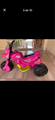 Motoca eletrônica infantil feminina