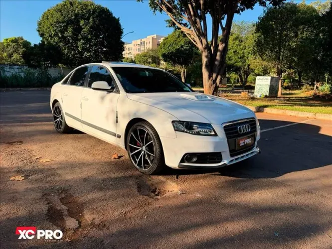 Audi A4 2.0 16V TFSI 183/180cv Multitronic 2012