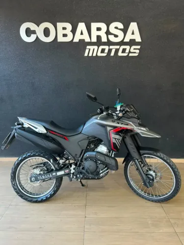Yamaha XTZ 2025 250 Lander Connected